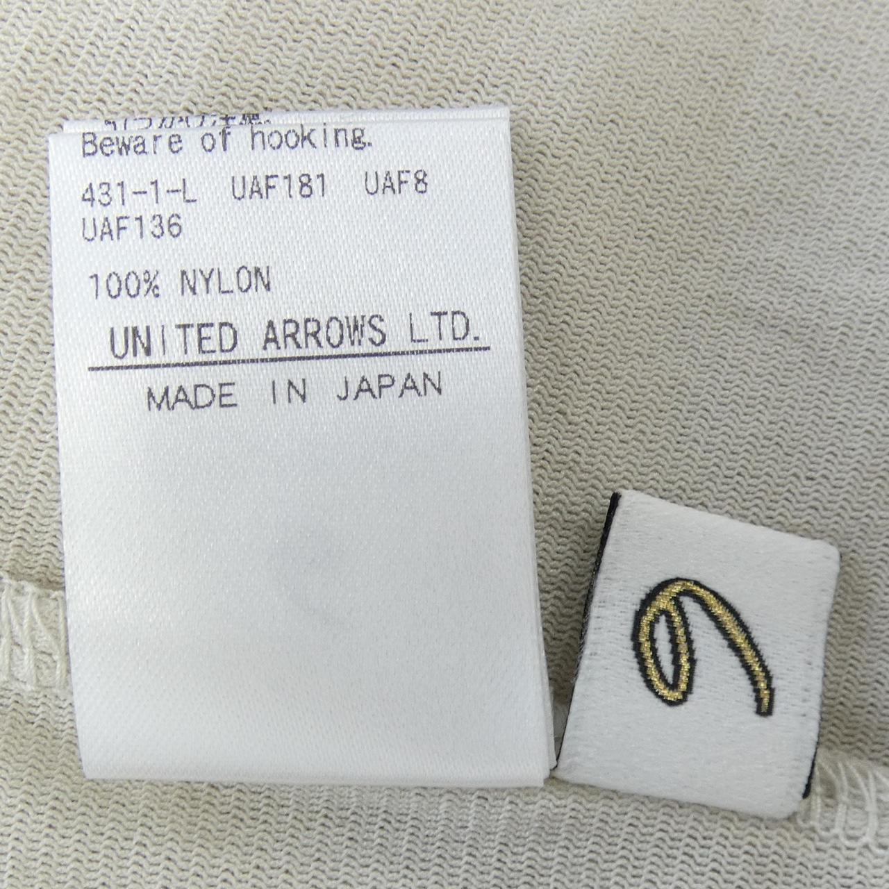 ロク トップス