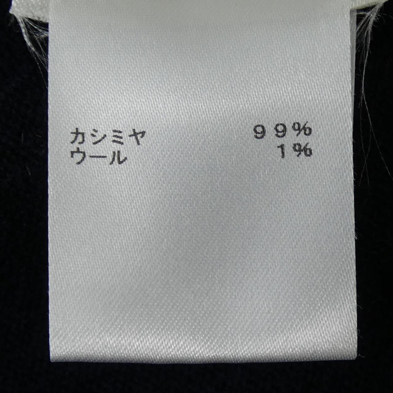 ルイヴィトン Dリングタートルネック カシミヤニット