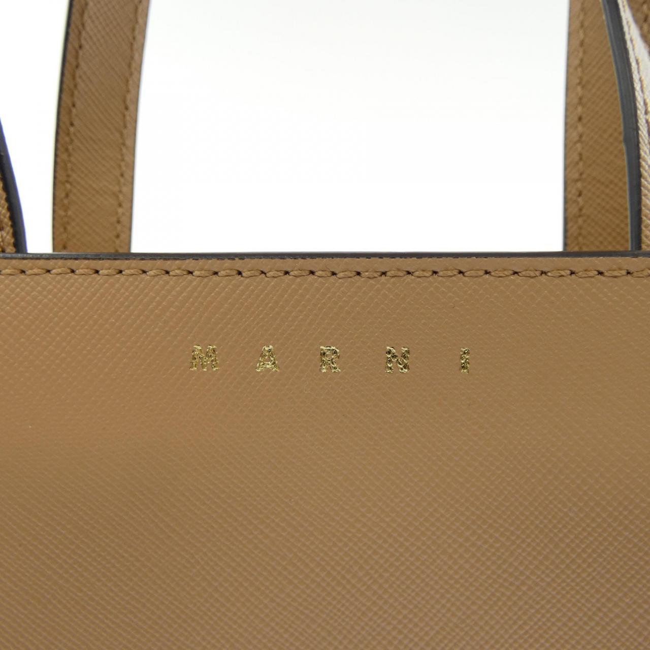 マルニ LV520 バッグ