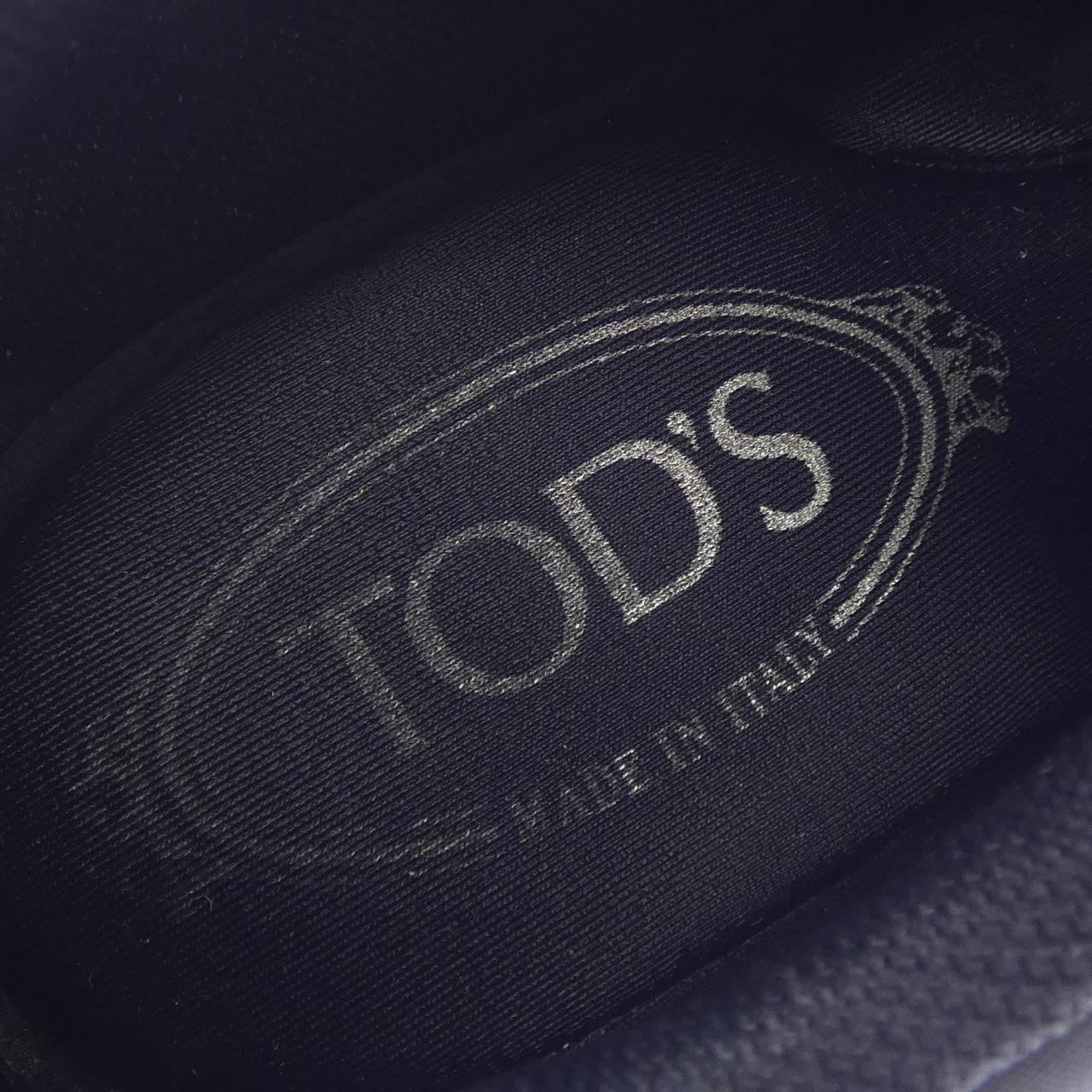 トッズ スニーカー