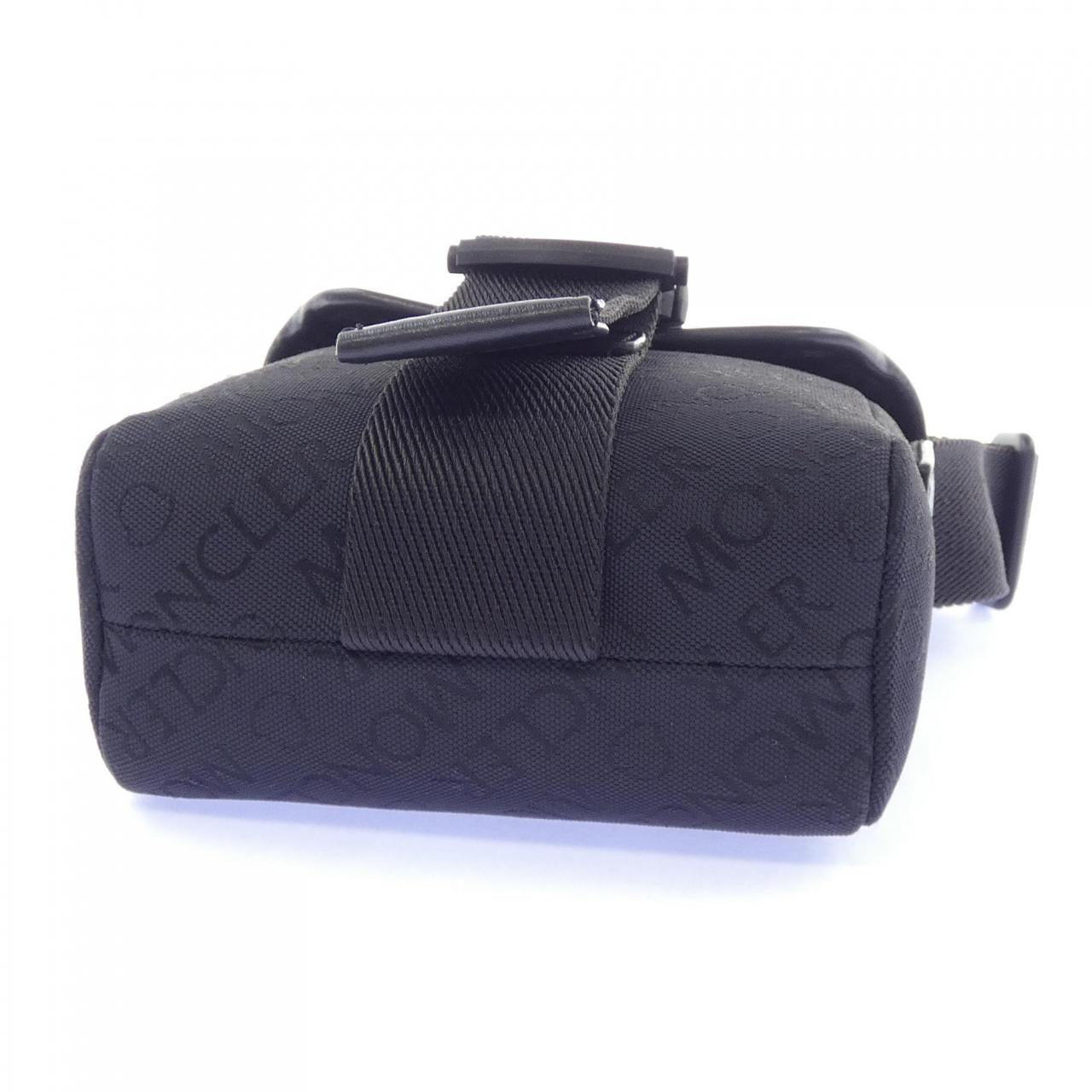 モンクレール SPREAD CROSS BODY バッグ