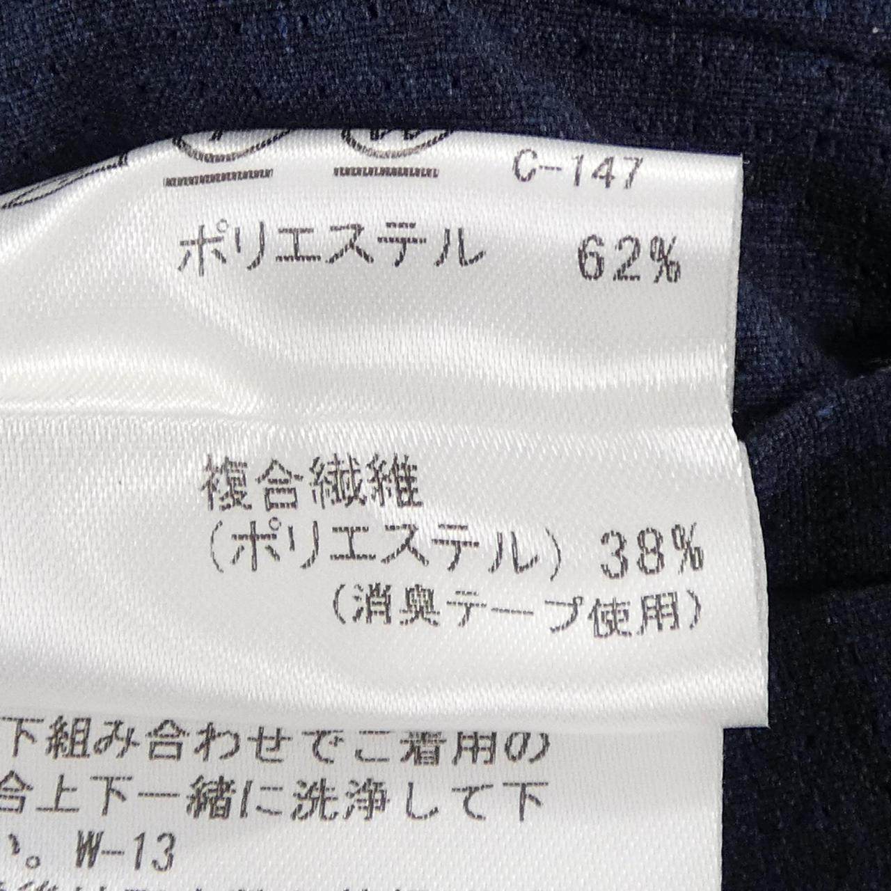 マッキントッシュロンドン スーツ