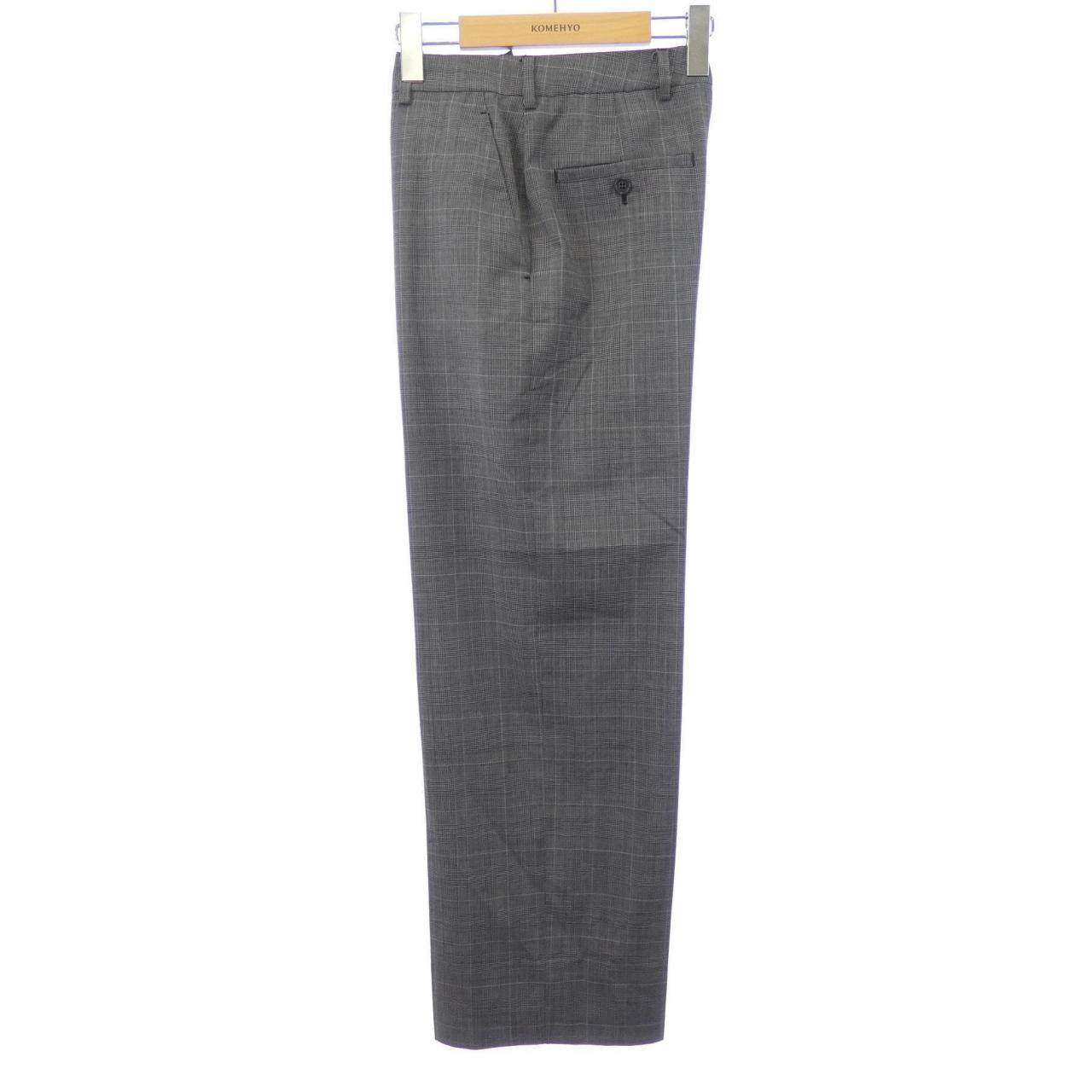 ミュウミュウ チェックパンツ