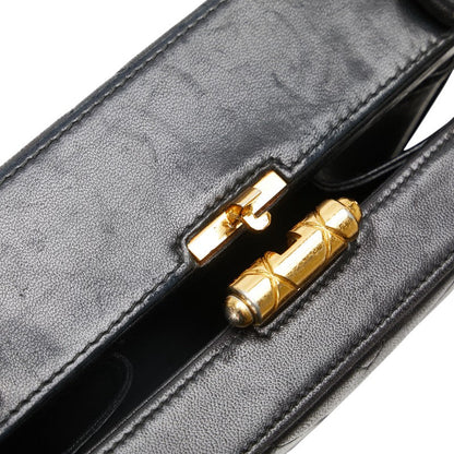 シャネル シェブロン V ステッチ ラムスキン ショルダーバッグ
