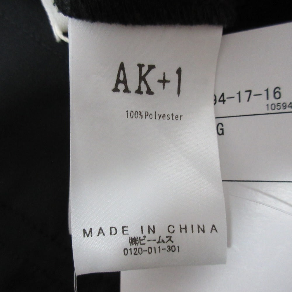AK+1 タックツイルパンツ