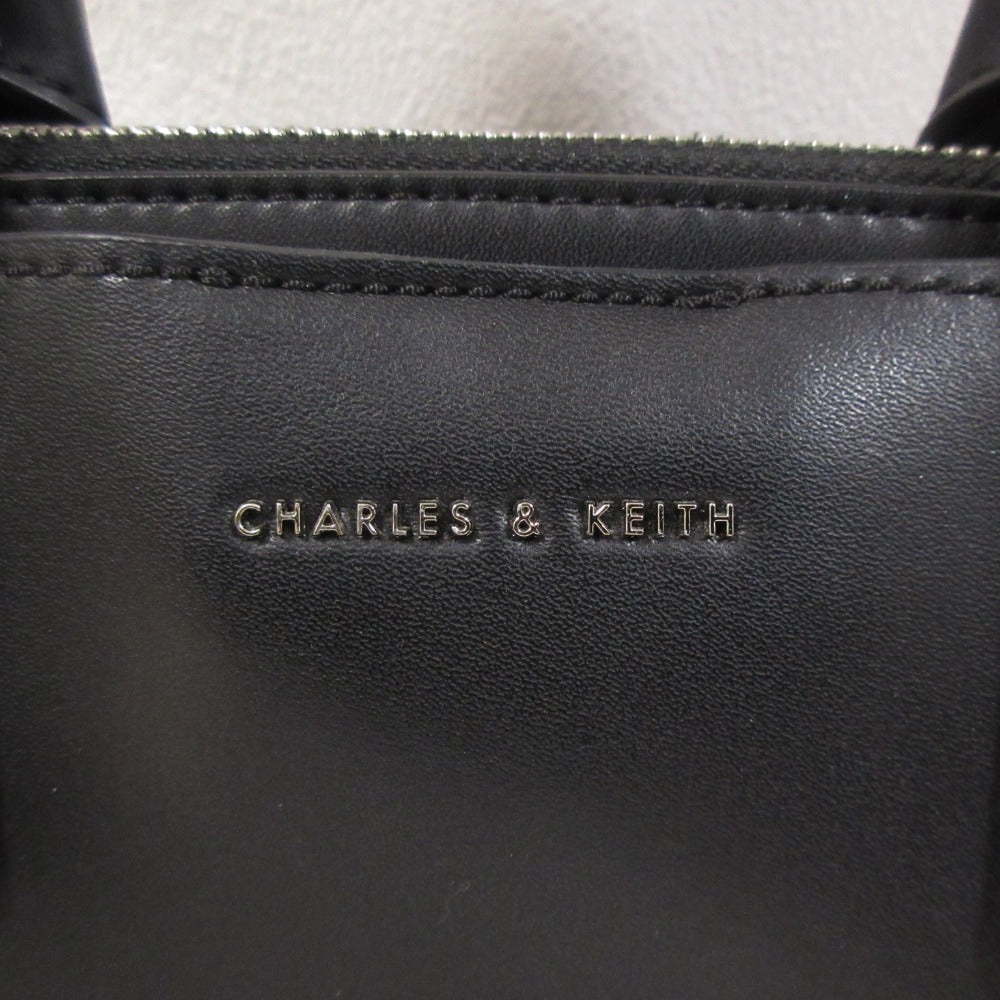 CHARLES & KEITH レザー 2way ハンドバッグ