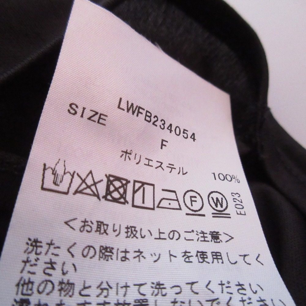 LILY BROWN ヴィンテージフラワーパターン 2WAYクロップドプルオーバー