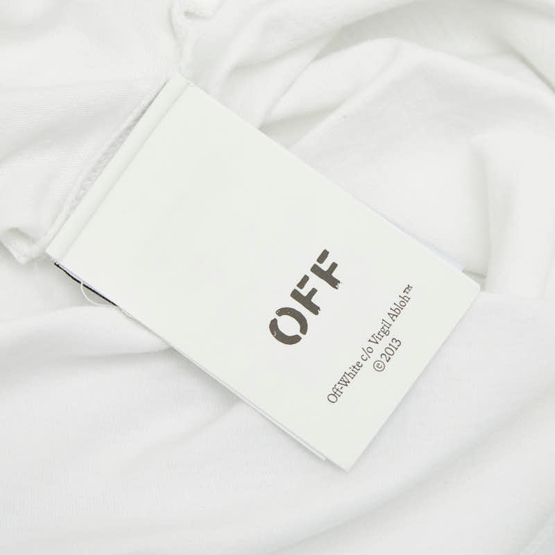 オフホワイト ホースビルボード コットンTシャツ