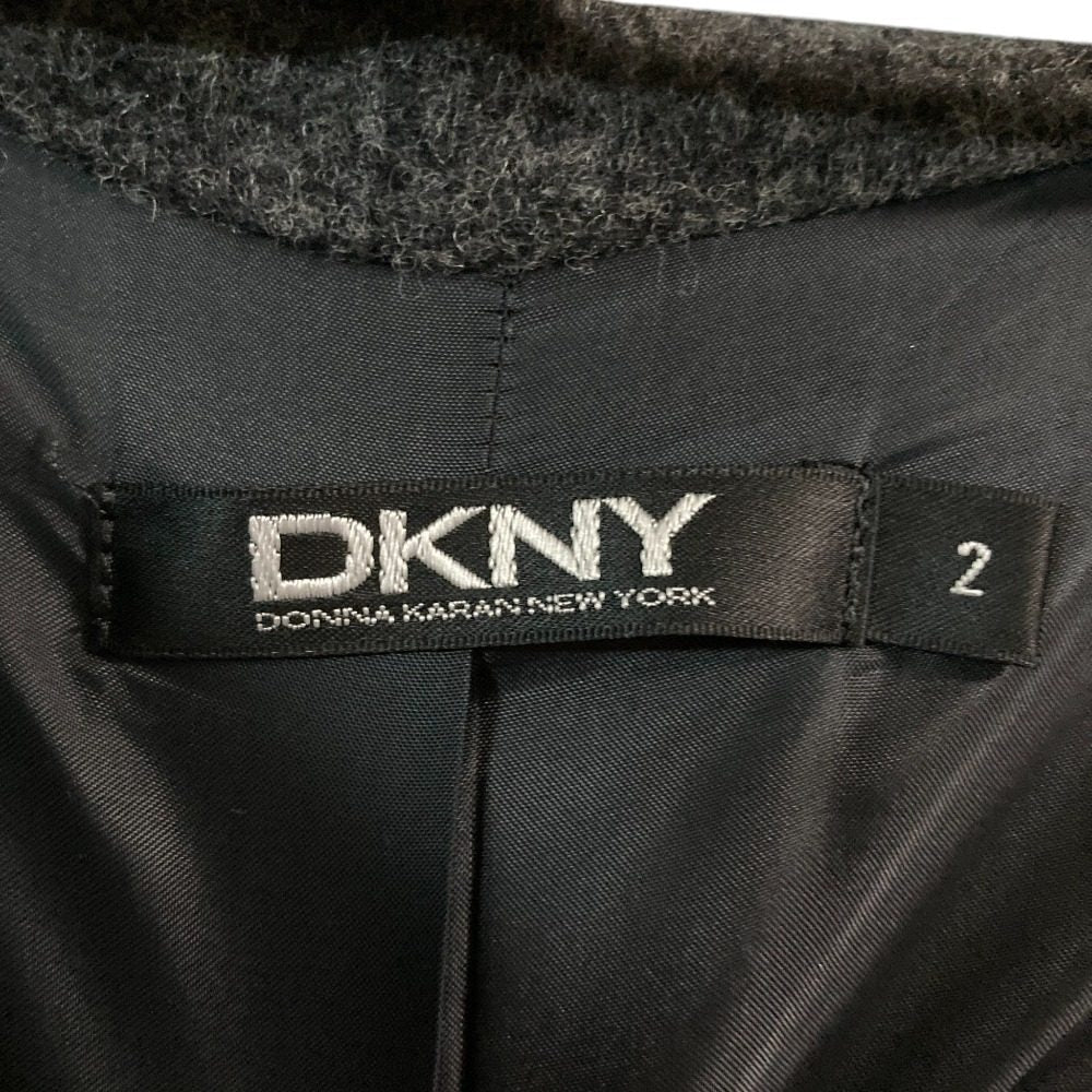 DKNYスタンドカラーコート