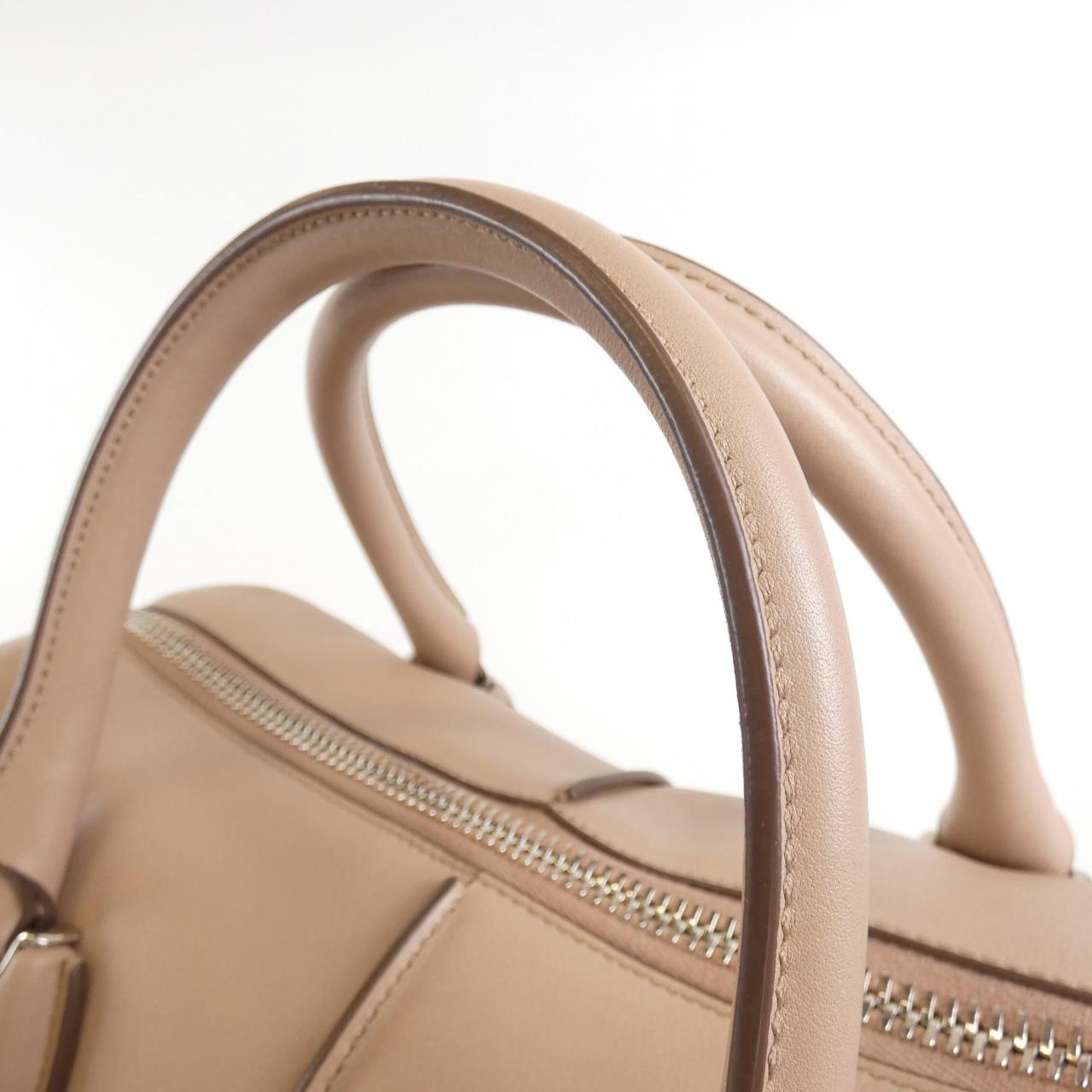 トッズ D-スタイリング レザー バッグ