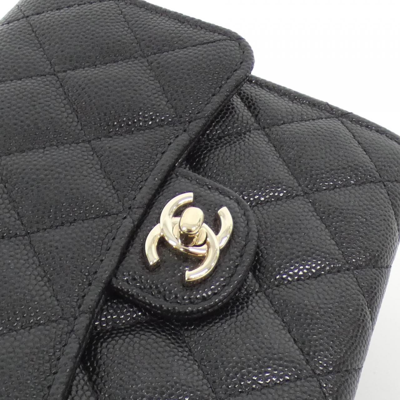 シャネル AP3061 キャビアスキン チェーンクラッチ