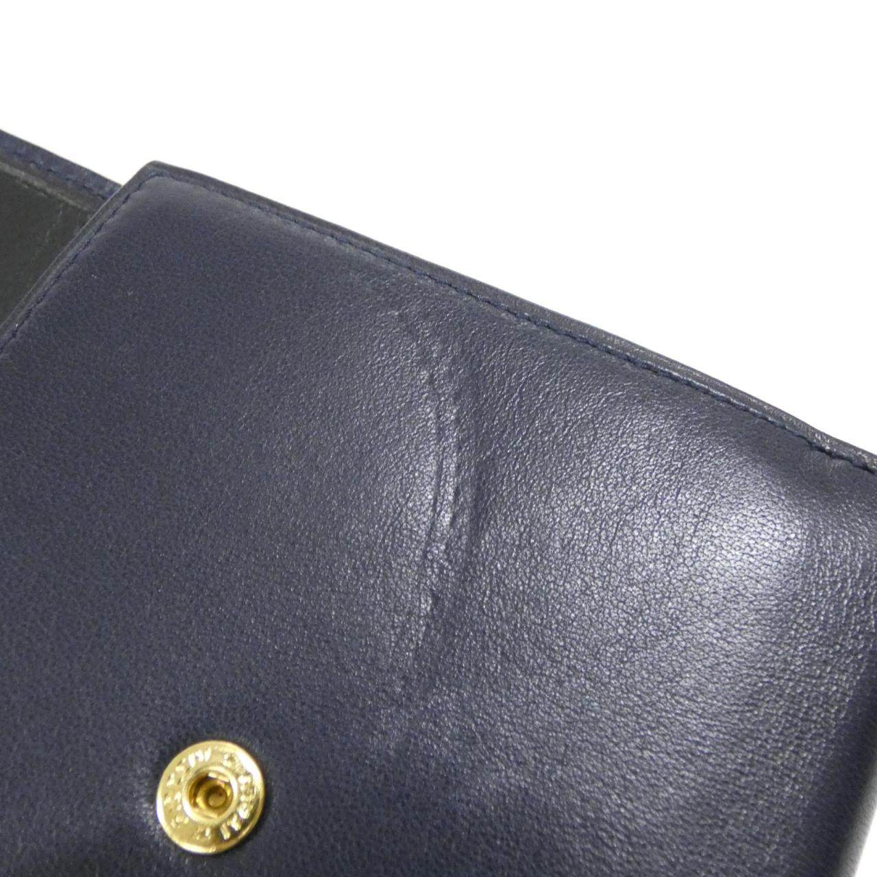 ロエベ レザー財布