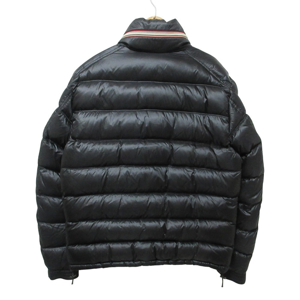モンクレール GASTONダウンジャケット
