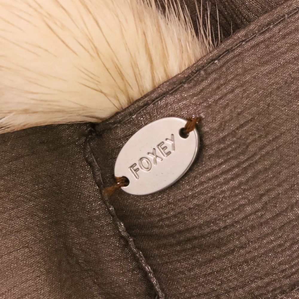 フォクシー クリスタルビジュー ミンクマフラー