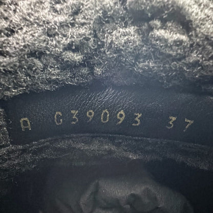 シャネル 22B キャンバス ラムファー ショートブーツ