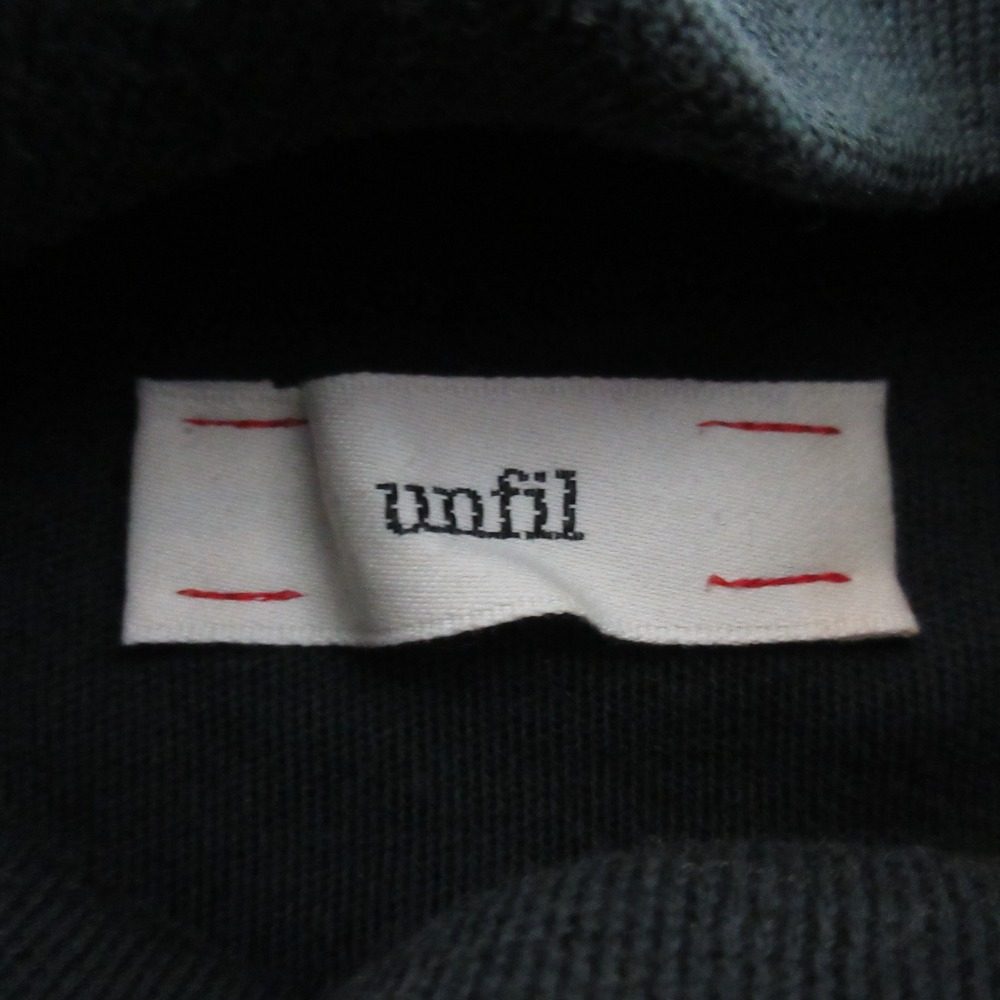 unfil ショルダーボタンニットトップス