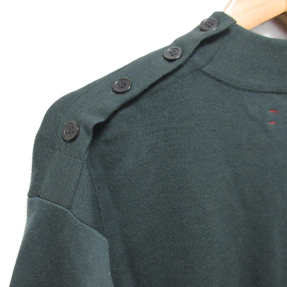 unfil ショルダーボタンニットトップス