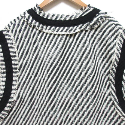 アガウド シャギーベスト