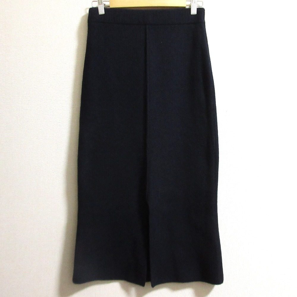 プラージュ Vネックニットセットアップ