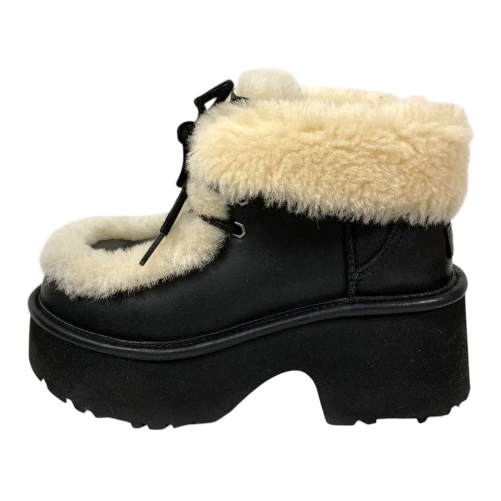 アグ ESMEE LEATHER レースアップブーツ