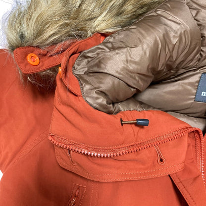 モンベル ハスキーコート ダウンコート
