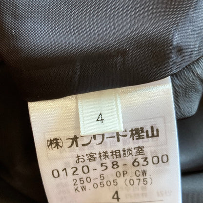 ベイジ Vネック長袖ワンピース