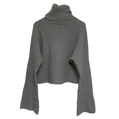 フォクシーニューヨーク カシミヤブレンドクロップドタートルネックニット