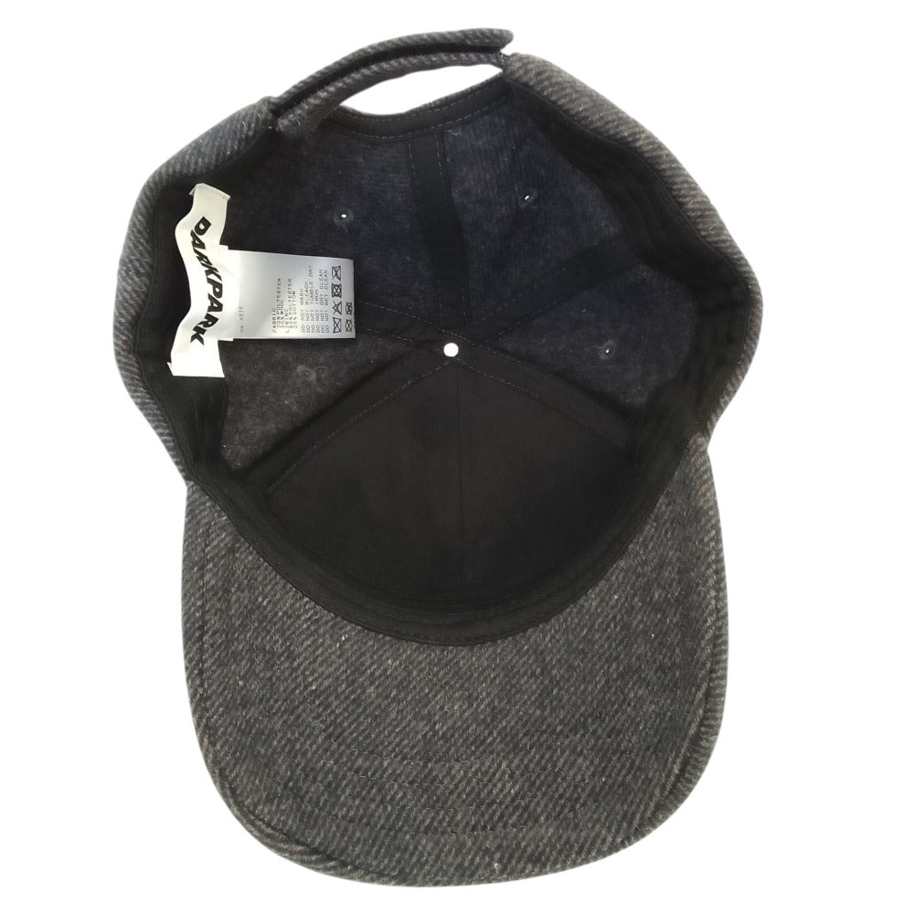 ダークパーク EMBROIDERED WOOL ベースボールキャップ