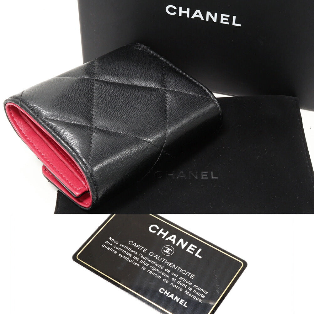 シャネル CHANEL19 スモール フラップ ウォレット ラムスキン