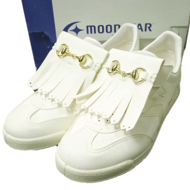 is-ness × MOONSTAR TEACHER スニーカー