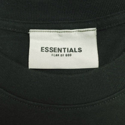 エッセンシャルズ リフレクターロゴ コットン Tシャツ