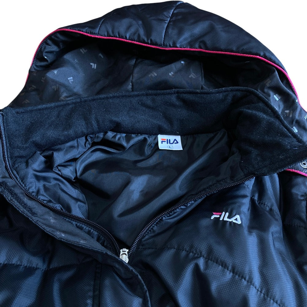 フィラ ロングフーデッド中綿コート