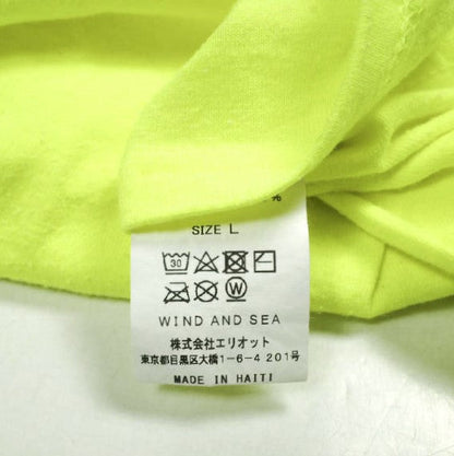 ウィンダンシー×サタデーズニューヨークシティ ロゴプリント コットンポリエステル Tシャツ
