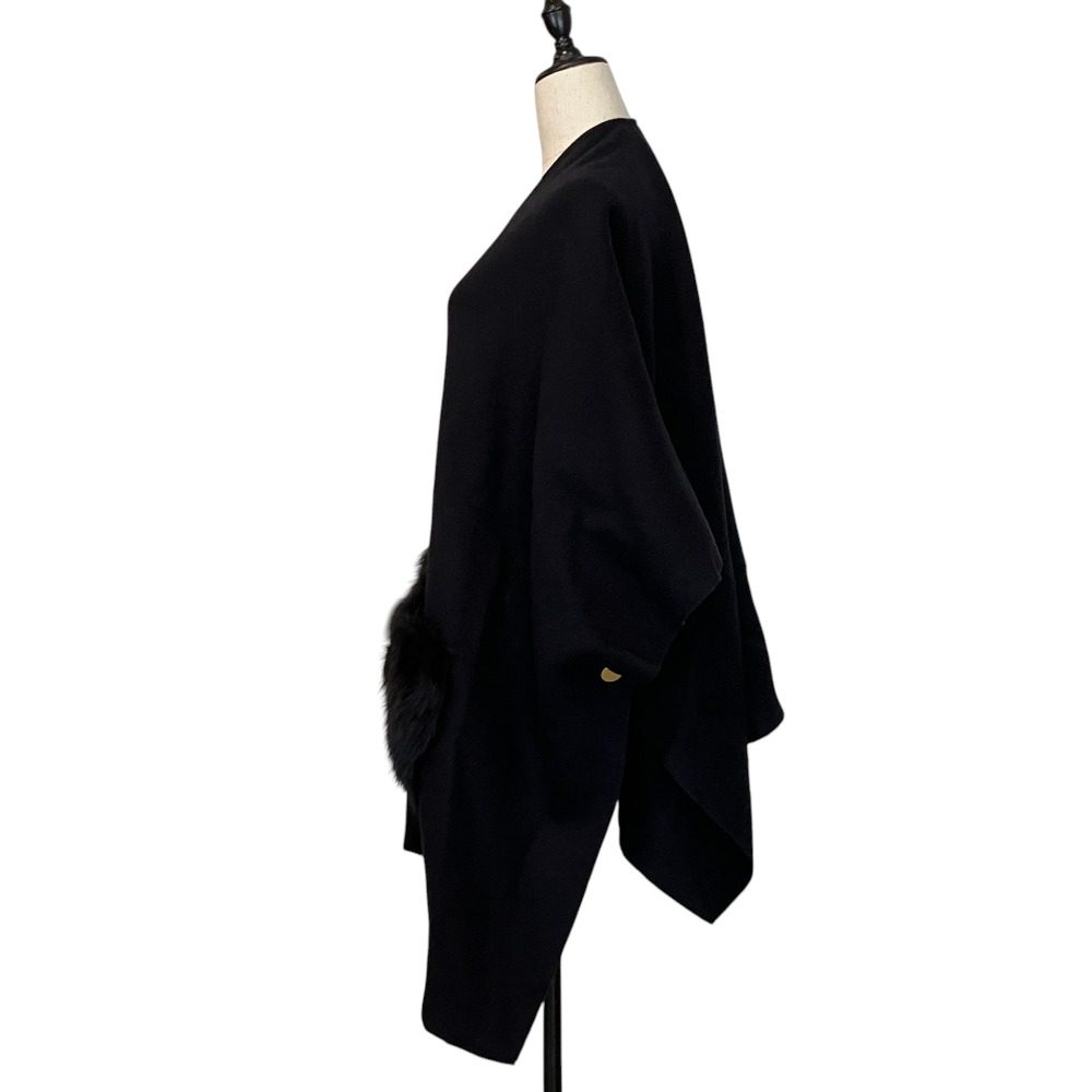 ダイアグラムグレースコンチネンタル 染めブルーフォックスファーポンチョコート
