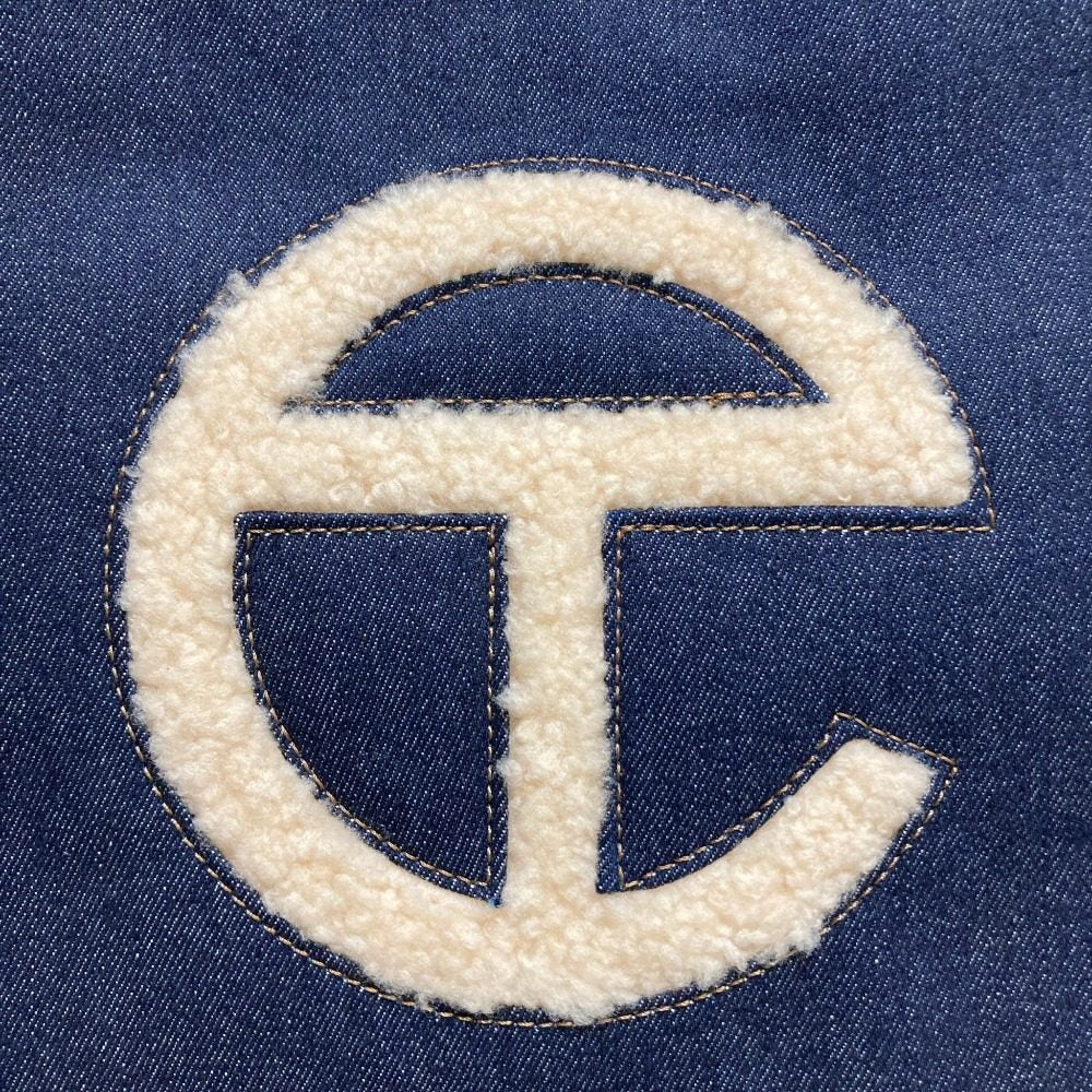 アグ TELFAR ムートンミディアムトートバッグ