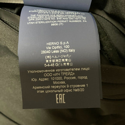 ヘルノ GORE-TEX ダウンベスト
