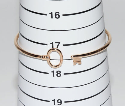 ティファニー オーバル キー Au750 ブレスレット サイズ 17