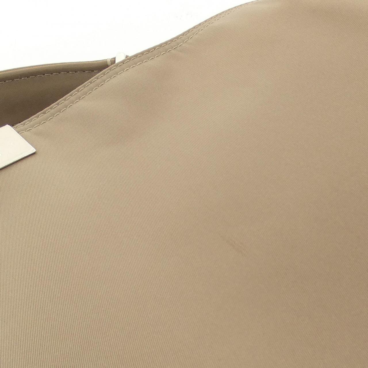 フェンディ ピーカブー アイ シー ユー ナイロン バッグ