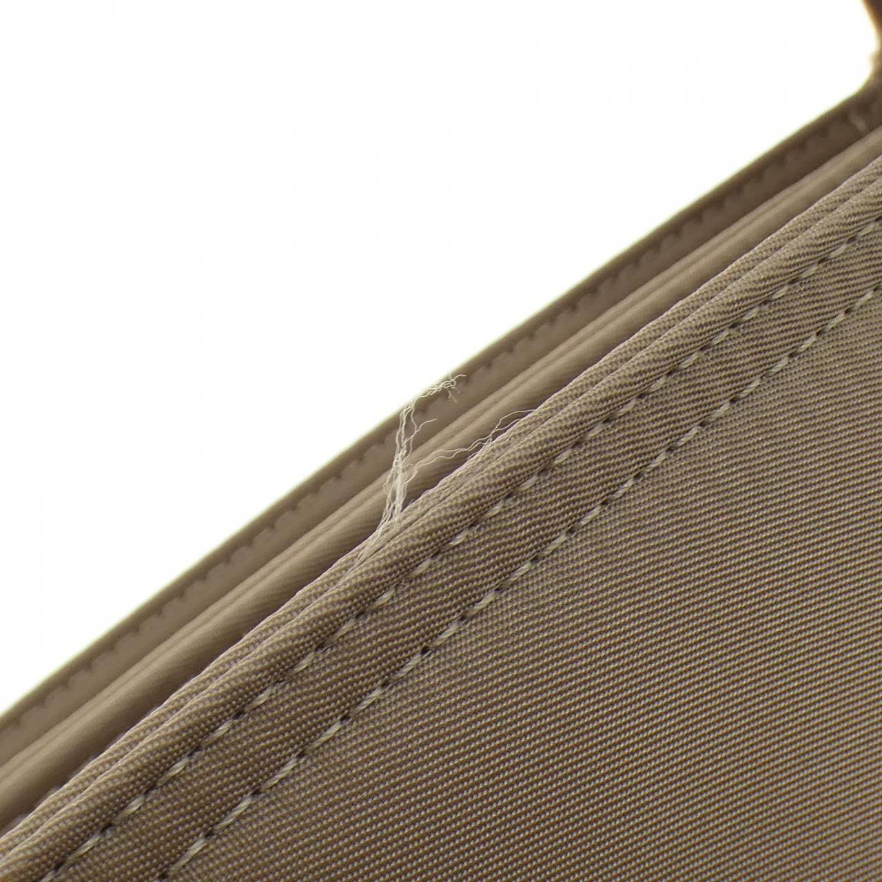 フェンディ ピーカブー アイ シー ユー ナイロン バッグ