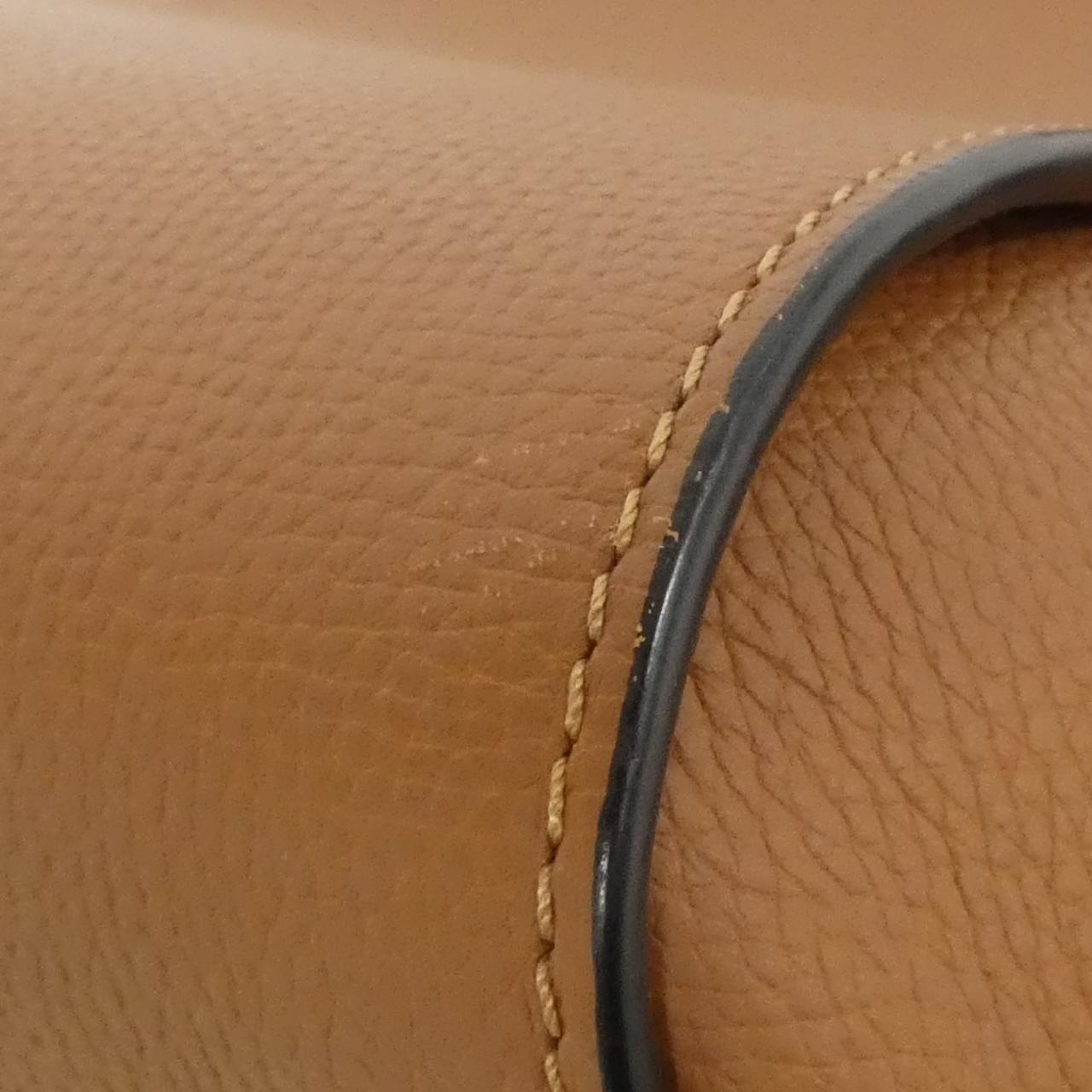 ロエベ ハンモック スモール カーフ ショルダーバッグ