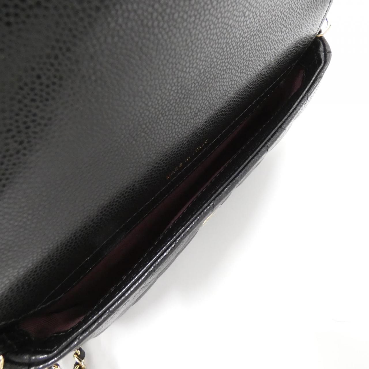 シャネル タイムレス クラシック キャビアスキン フォンケース