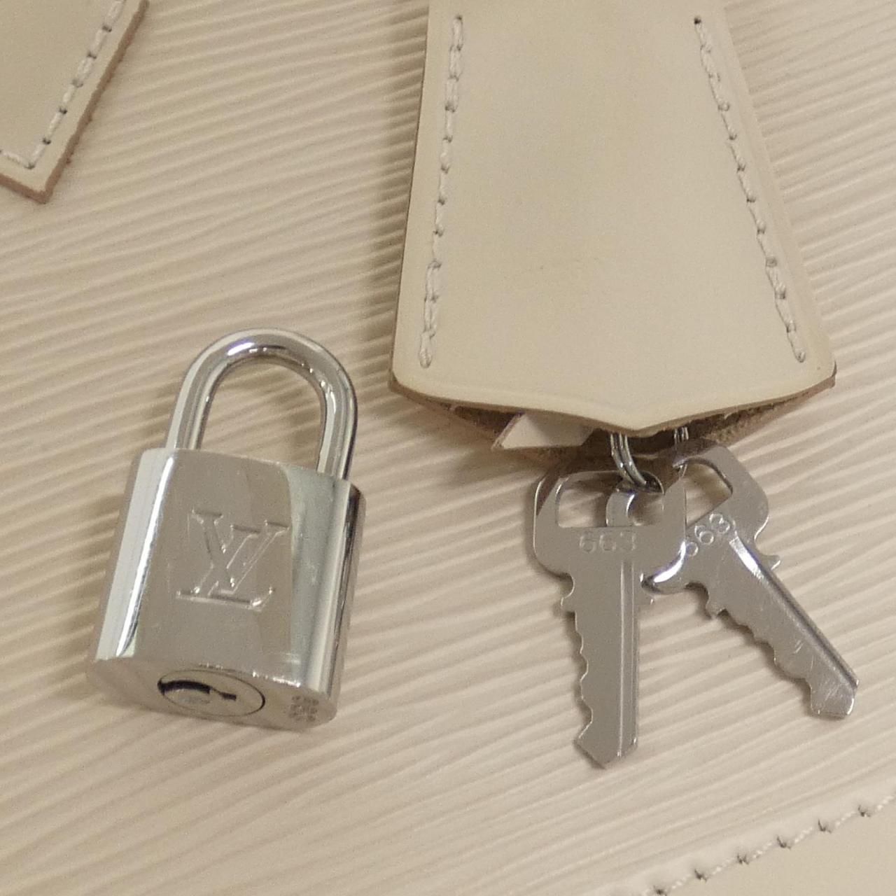 ルイヴィトン エピ アルマBB レザーハンドバッグ