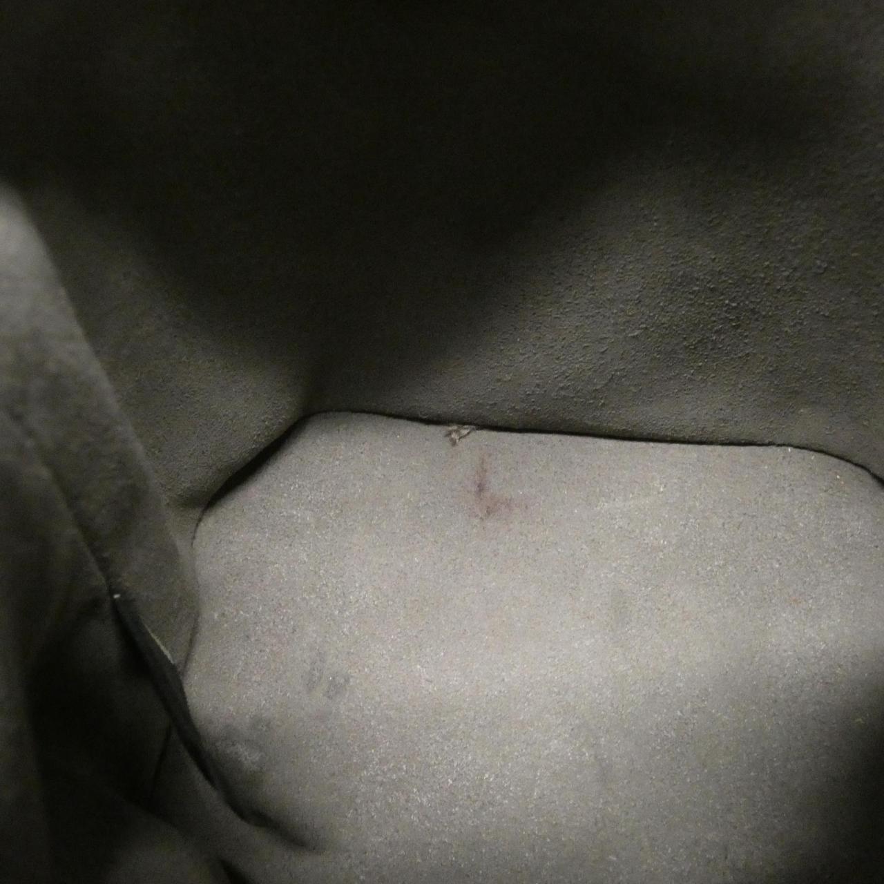 フェンディ ミニモン トレゾール カーフ バッグ