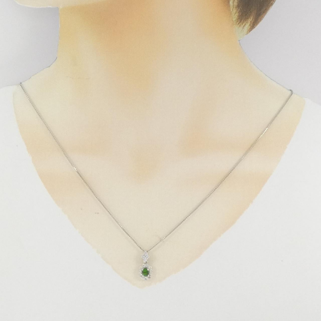 Pt900 Pt850 デマントイドガーネット ダイヤモンド ネックレス