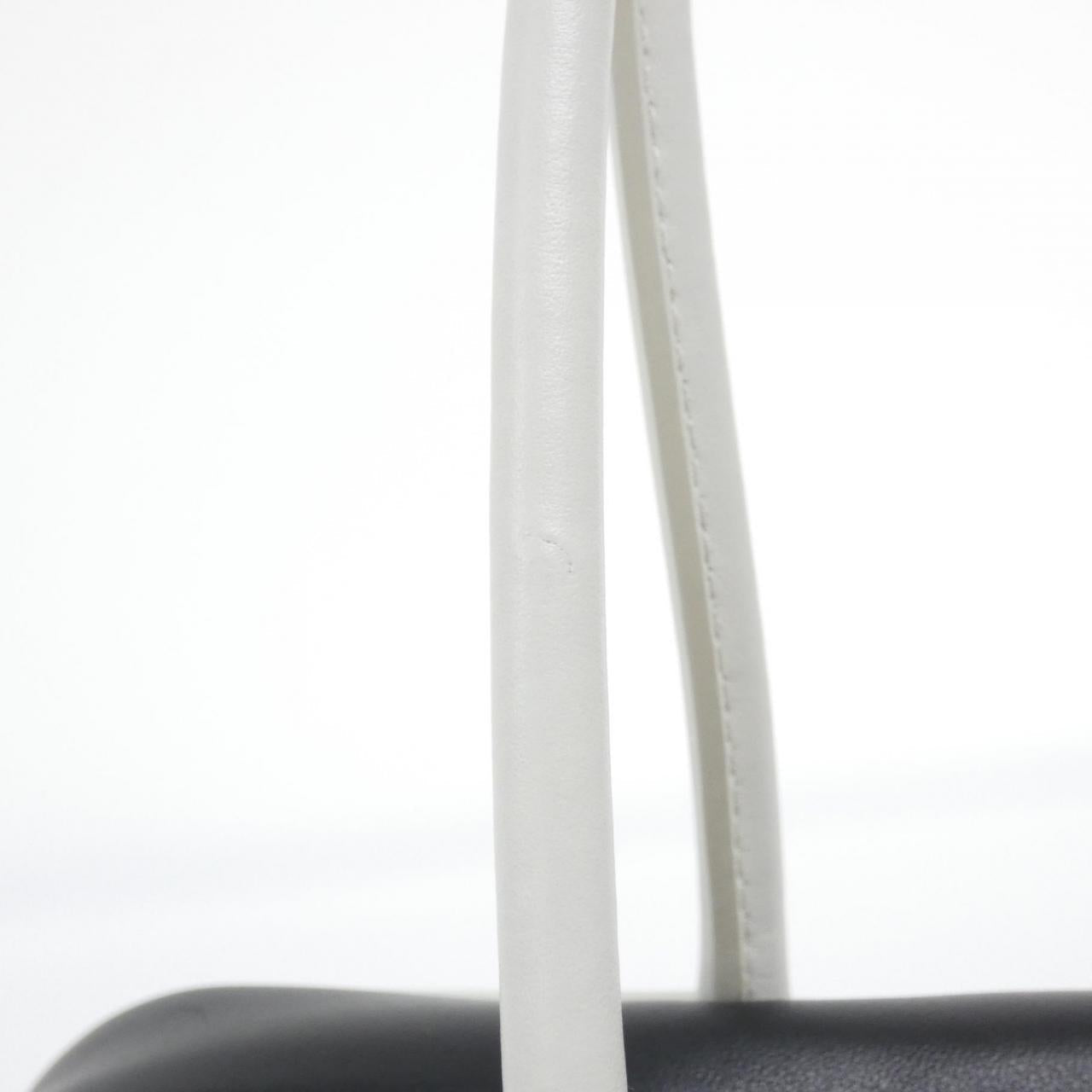 ミュウミュウ 5BB172 SOFTY PIPING ショルダーバッグ
