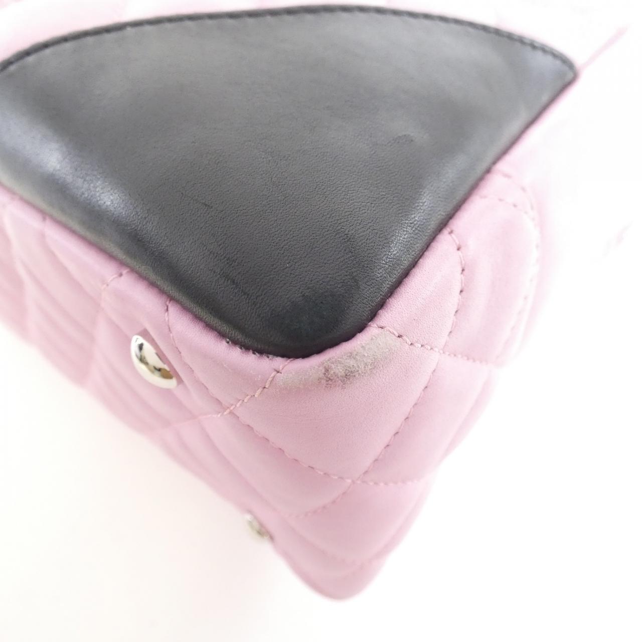 シャネル カンボン ライン カーフ ショルダー バッグ