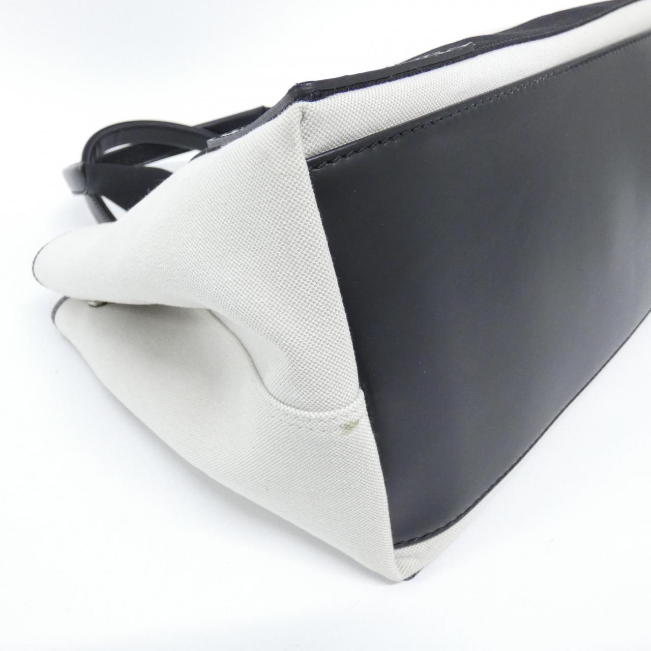 バレンシアガ ネイビー カバス キャンバス カーフ ショルダーバッグ