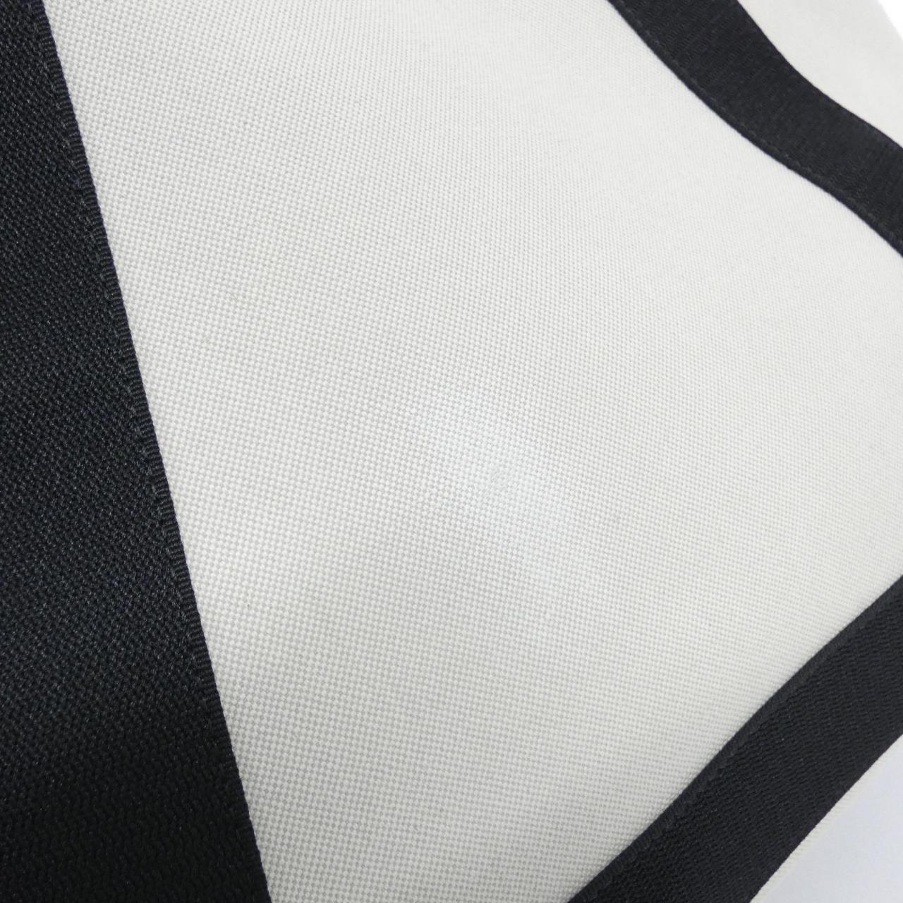 バレンシアガ ネイビー カバス キャンバス カーフ ショルダーバッグ