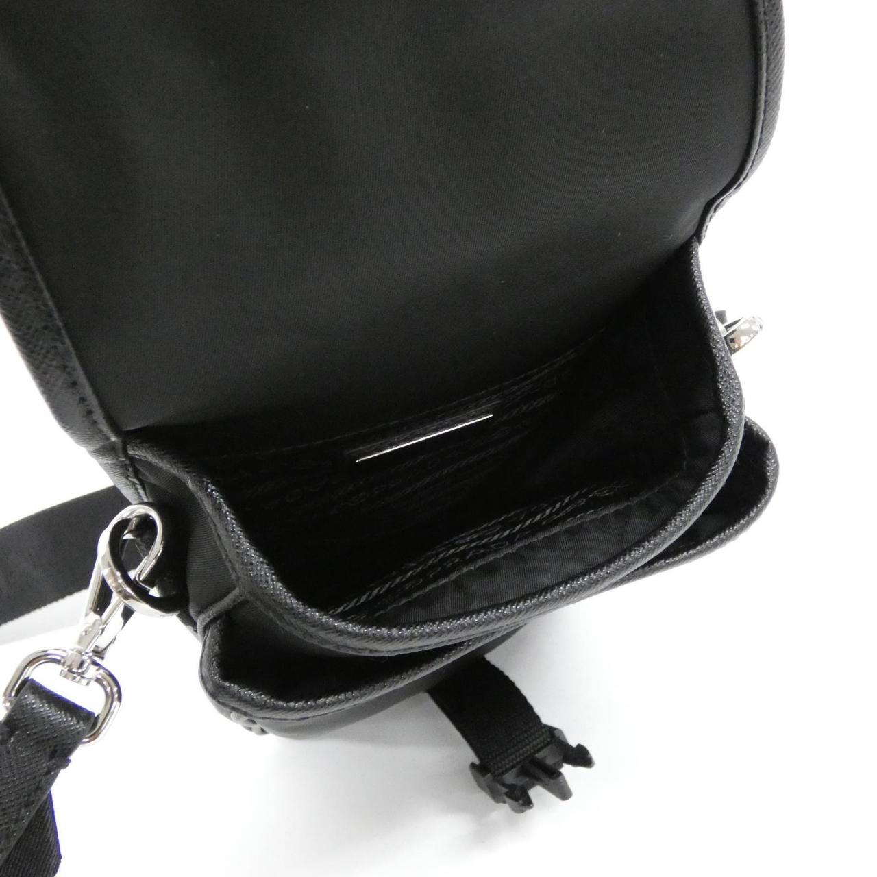 プラダ 2VD043 テスート サフィアーノ ショルダーバッグ