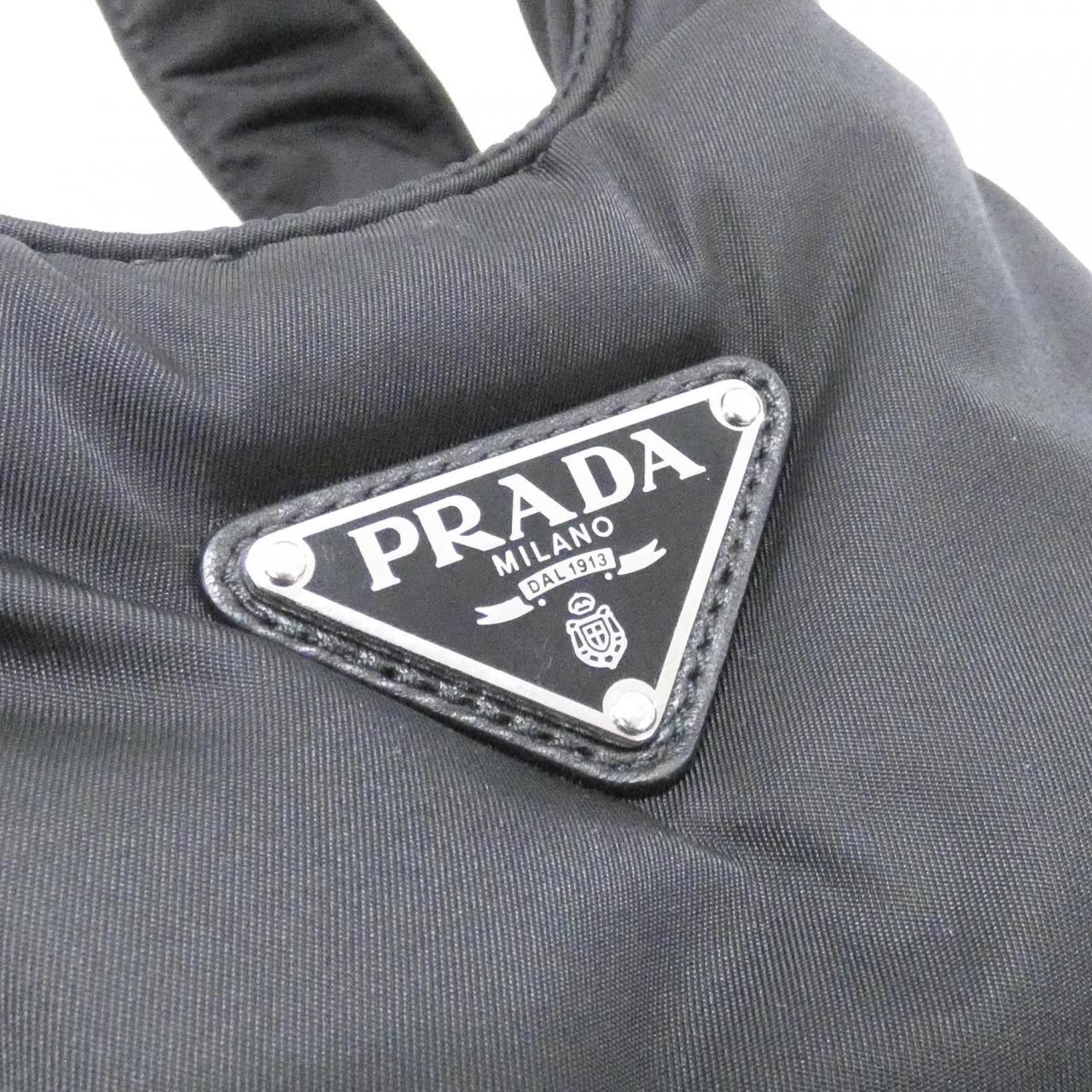 プラダ テスートソフト ショルダーバッグ